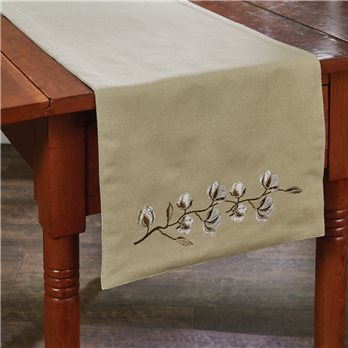 Cotton Wreath Table Runner 13X54