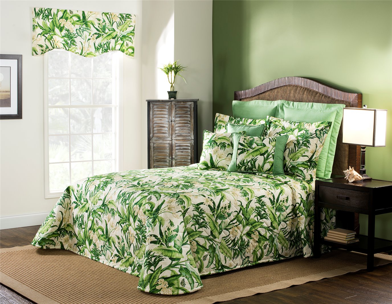 Wailea Coast Verta King Bedspread by Thomasville Home Fashions