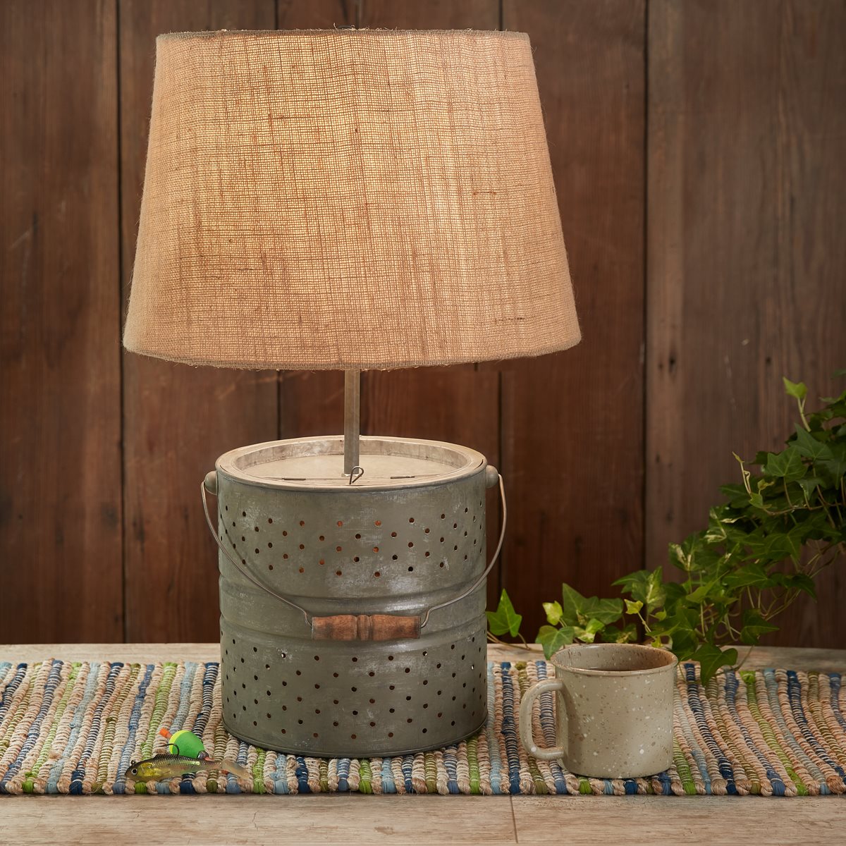 Bait Bucket Lamp with Shade