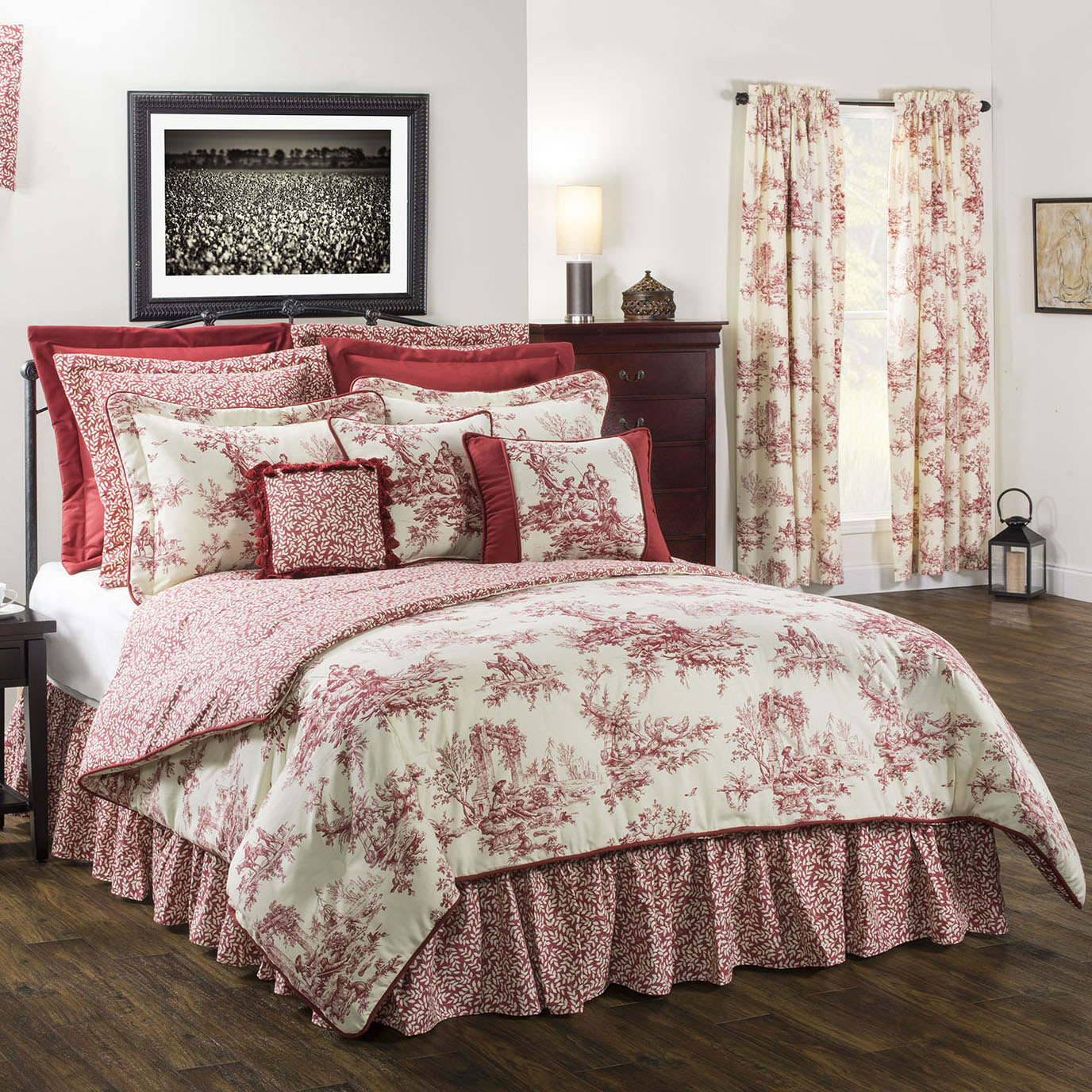 Bouvier Red Queen Comforter Set 18 Drop Bed Skirt By Thomasville