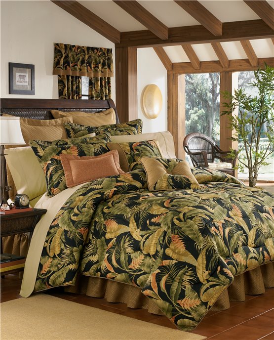 La Selva Black Cal King Thomasville Comforter Set (15" bedskirt) Thumbnail