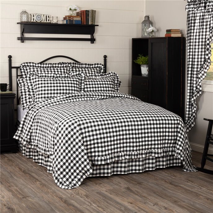 Annie Buffalo Black Check Ruffled California King Quilt Coverlet 130Wx115L Thumbnail