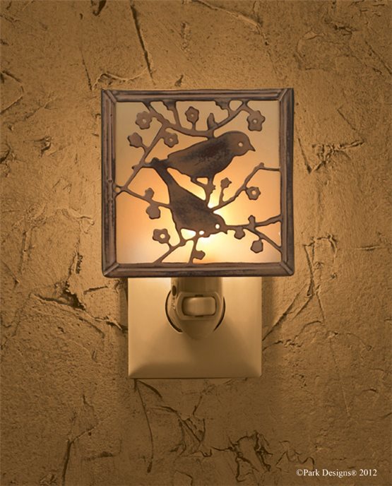 Backyard Birds Night Light Thumbnail