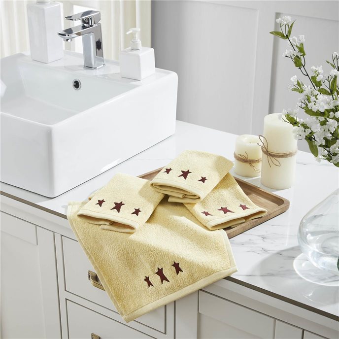 Burgundy Prim Stars Creme Washcloth Set of 4 12x12 Thumbnail